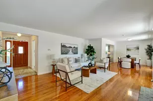1394 Bobwhite Ave, Sunnyvale, CA 94087 - Photo 11