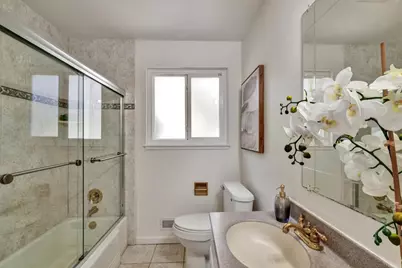 1394 Bobwhite Ave, Sunnyvale, CA 94087 - Photo 17