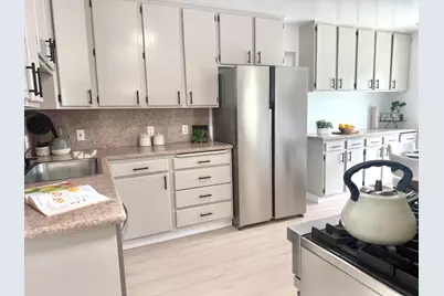 1642 Burrows St, San Francisco, CA 94134 - Photo 7