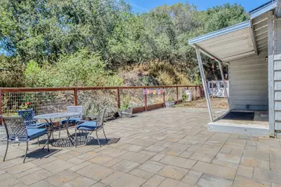 665 Paradise Rd B, Salinas, CA 93907 - Photo 5