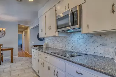665 Paradise Rd B, Salinas, CA 93907 - Photo 11