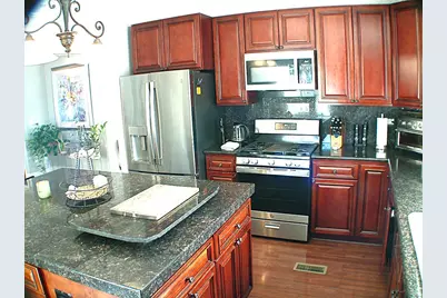 365 Millpond Dr 365, San Jose, CA 95125 - Photo 1