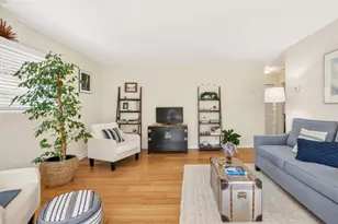 9500 Center St 4, Carmel, CA 93923 - Photo 3