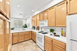 9113 Haussman St, Elk Grove, CA 95758 - Photo 9