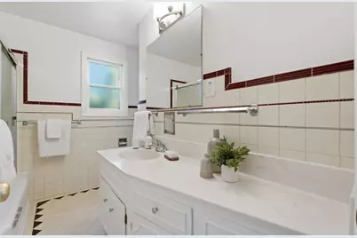 1945 Birch Ave, San Carlos, CA 94070 - Photo 29