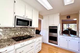 90 Adrian Dr, Hollister, CA 95023 - Photo 11