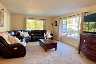 90 Adrian Dr, Hollister, CA 95023 - Photo 7