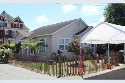 36 Tharp Ave, Watsonville, CA 95076 - Photo 3