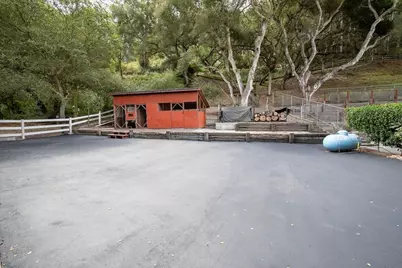 800 Lewis Rd, Royal Oaks, CA 95076 - Photo 15