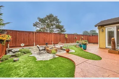 4560 Peninsula Point Dr, Seaside, CA 93955 - Photo 17