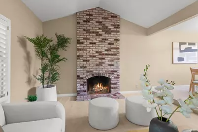 2390 Harris Ct, San Jose, CA 95124 - Photo 5