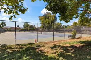 2390 Harris Ct, San Jose, CA 95124 - Photo 35
