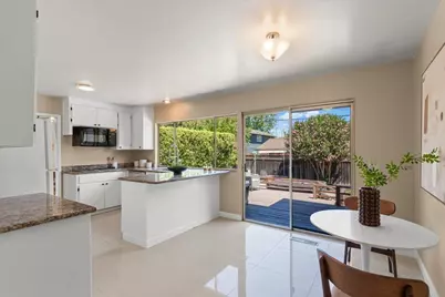 2390 Harris Ct, San Jose, CA 95124 - Photo 9