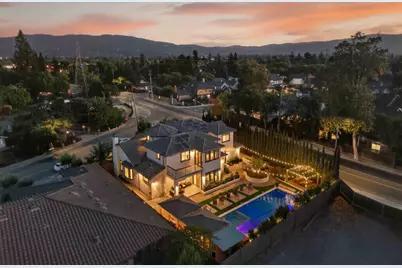903 Dry Creek Rd, Campbell, CA 95008 - Photo 19