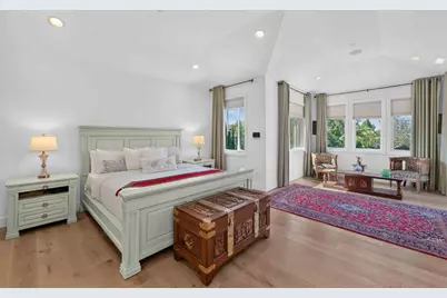 903 Dry Creek Rd, Campbell, CA 95008 - Photo 59