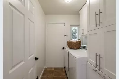 48 Williams Ln, San Carlos, CA 94070 - Photo 23