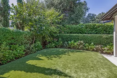 11 Rossi Ln, Redwood City, CA 94061 - Photo 35