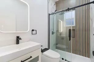2136 Foothill Blvd, Oakland, CA 94606 - Photo 11