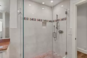 2801 Easton Dr, Hillsborough, CA 94010 - Photo 37
