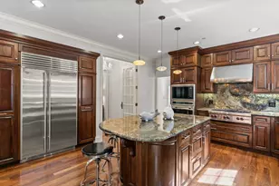 2801 Easton Dr, Hillsborough, CA 94010 - Photo 13