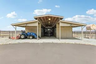 275 Nicholson Dr, Hollister, CA 95023 - Photo 69