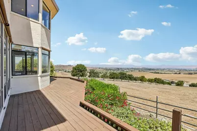 275 Nicholson Dr, Hollister, CA 95023 - Photo 59