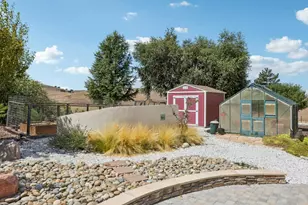 275 Nicholson Dr, Hollister, CA 95023 - Photo 7