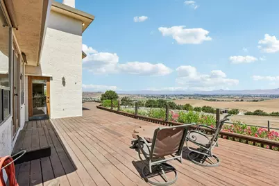 275 Nicholson Dr, Hollister, CA 95023 - Photo 61
