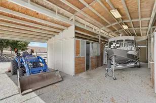 275 Nicholson Dr, Hollister, CA 95023 - Photo 69