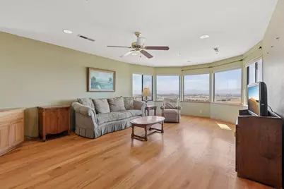 275 Nicholson Dr, Hollister, CA 95023 - Photo 53