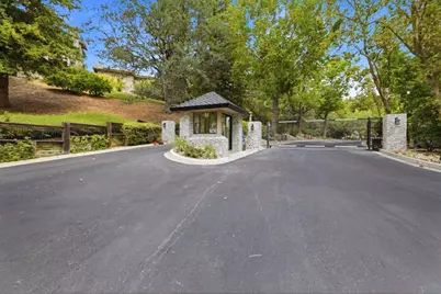 5931 Kyburz Pl, San Jose, CA 95120 - Photo 3