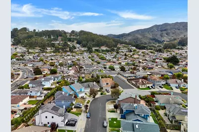 240 Marvilla Cir, Pacifica, CA 94044 - Photo 59