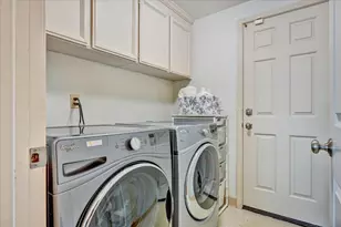 240 Marvilla Cir, Pacifica, CA 94044 - Photo 25