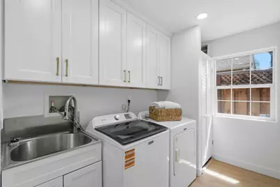 537 7th Ave, Menlo Park, CA 94025 - Photo 17