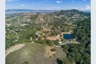 14065 Prom Dr, Morgan Hill, CA 95037 - Photo 5
