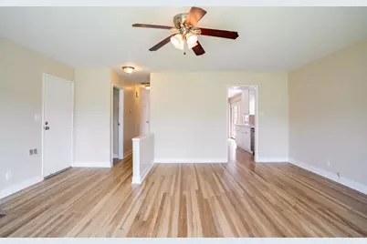 136 Del Mar Dr, Salinas, CA 93901 - Photo 5