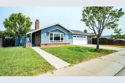136 Del Mar Dr, Salinas, CA 93901 - Photo 1
