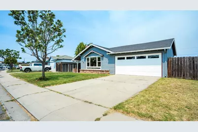 136 Del Mar Dr, Salinas, CA 93901 - Photo 3