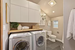 13124 Byrd Ln, Los Altos Hills, CA 94022 - Photo 19