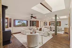 13124 Byrd Ln, Los Altos Hills, CA 94022 - Photo 3