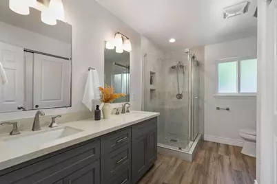 731 W Capistrano Way, San Mateo, CA 94402 - Photo 13