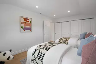 731 W Capistrano Way, San Mateo, CA 94402 - Photo 27