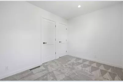 139 Aguacate Ct, San Jose, CA 95116 - Photo 19