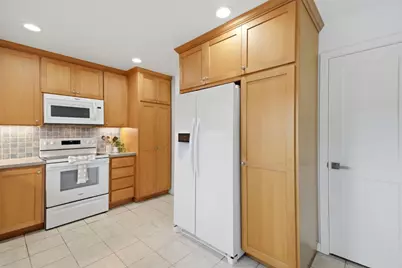 139 Aguacate Ct, San Jose, CA 95116 - Photo 7