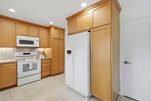 139 Aguacate Ct, San Jose, CA 95116 - Photo 7