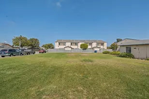 273 Sunnyhills Dr, Watsonville, CA 95076 - Photo 21