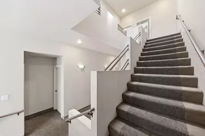 271 Austin St, San Francisco, CA 94109 - Photo 19