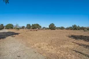 315 Riverside Rd, Hollister, CA 95023 - Photo 3