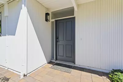 651 E Meadow Dr, Palo Alto, CA 94306 - Photo 5