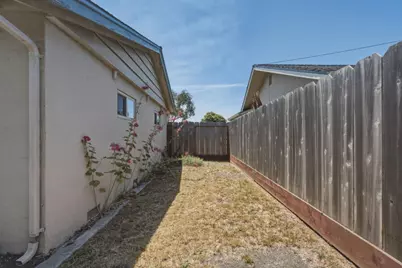 754 San Simeon Dr, Salinas, CA 93901 - Photo 37